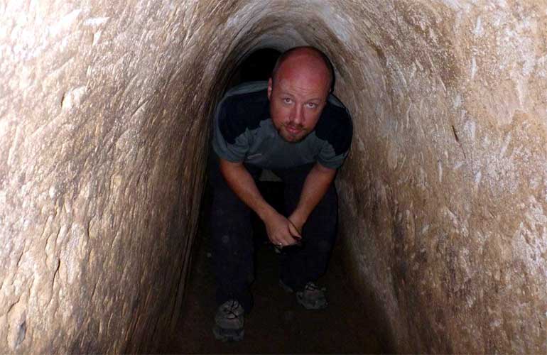Life in Cu Chi tunnels