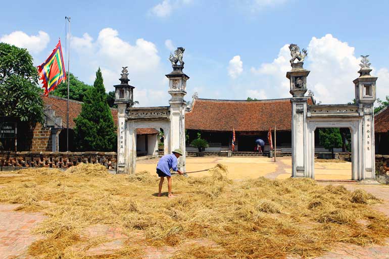 Duong Lam Ancient Village Temple