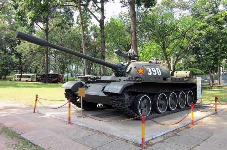 390 tank